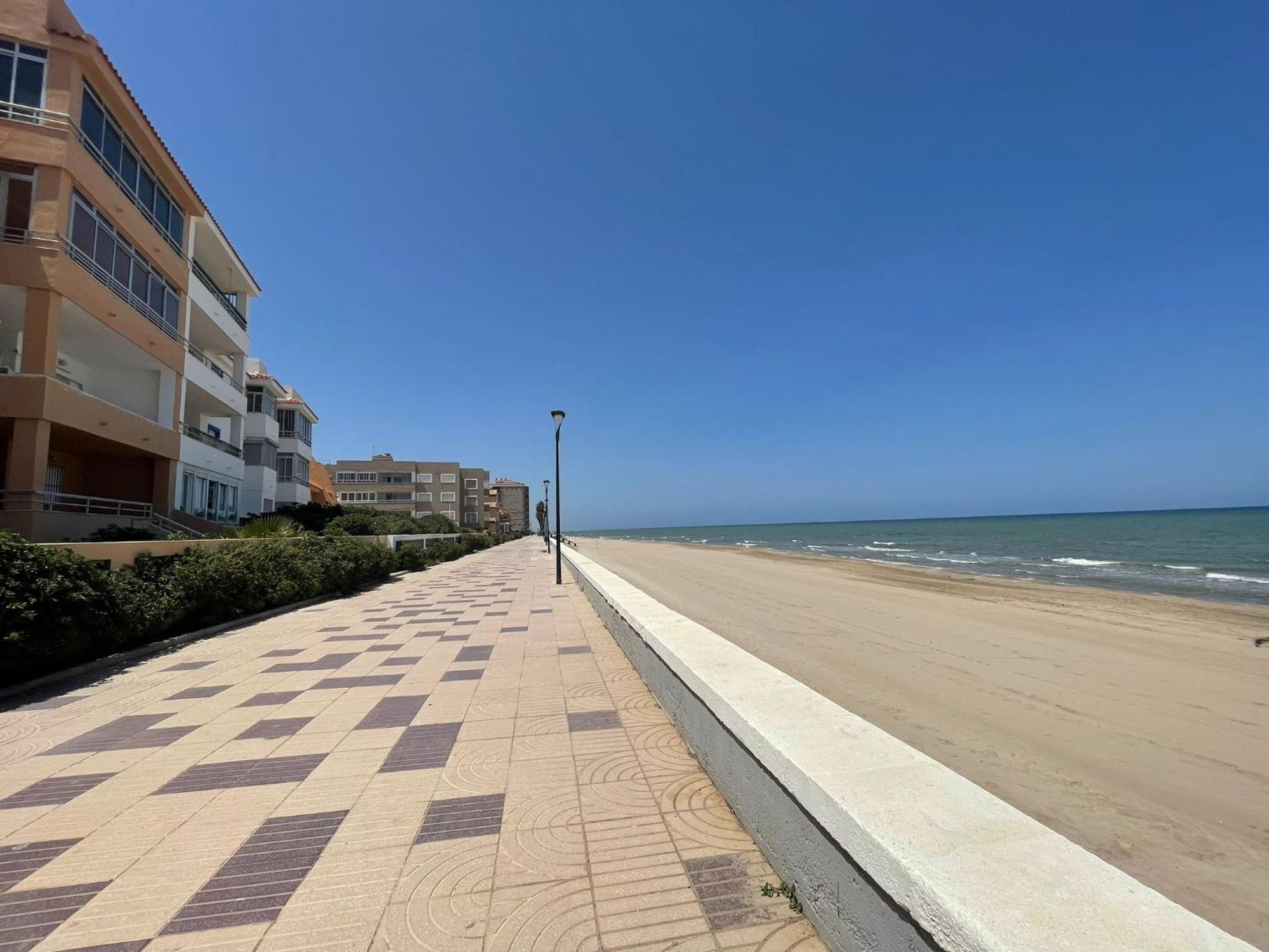 Faro28 Valência Exterior foto
